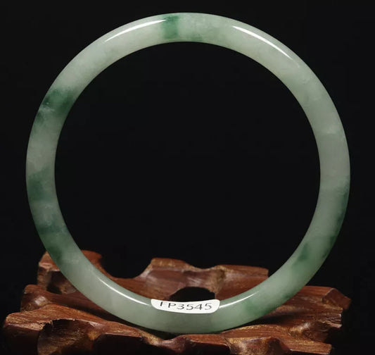 VINTAGE Medium Jadeite Green Jade Bangle Size 58mm Round Princess Thin Cut - Stackable U143 - JazzyJewelbyAmina 