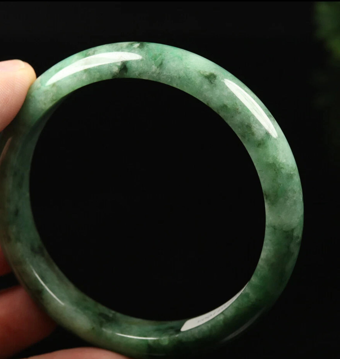 VINTAGE Large Certified Jadeite Green Jade Bangle Size 62 MM S063