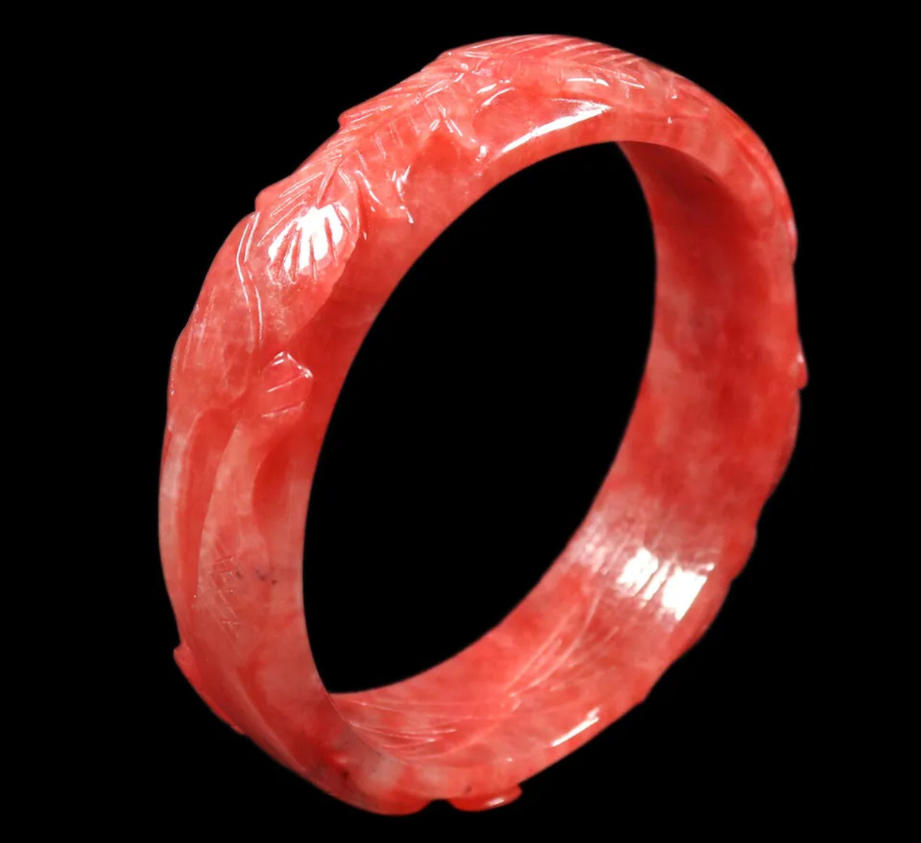 VINTAGE Large Jadeite Red Jade Bangle Handcarved Dragon Size 60mm M375 - JazzyJewelbyAmina 