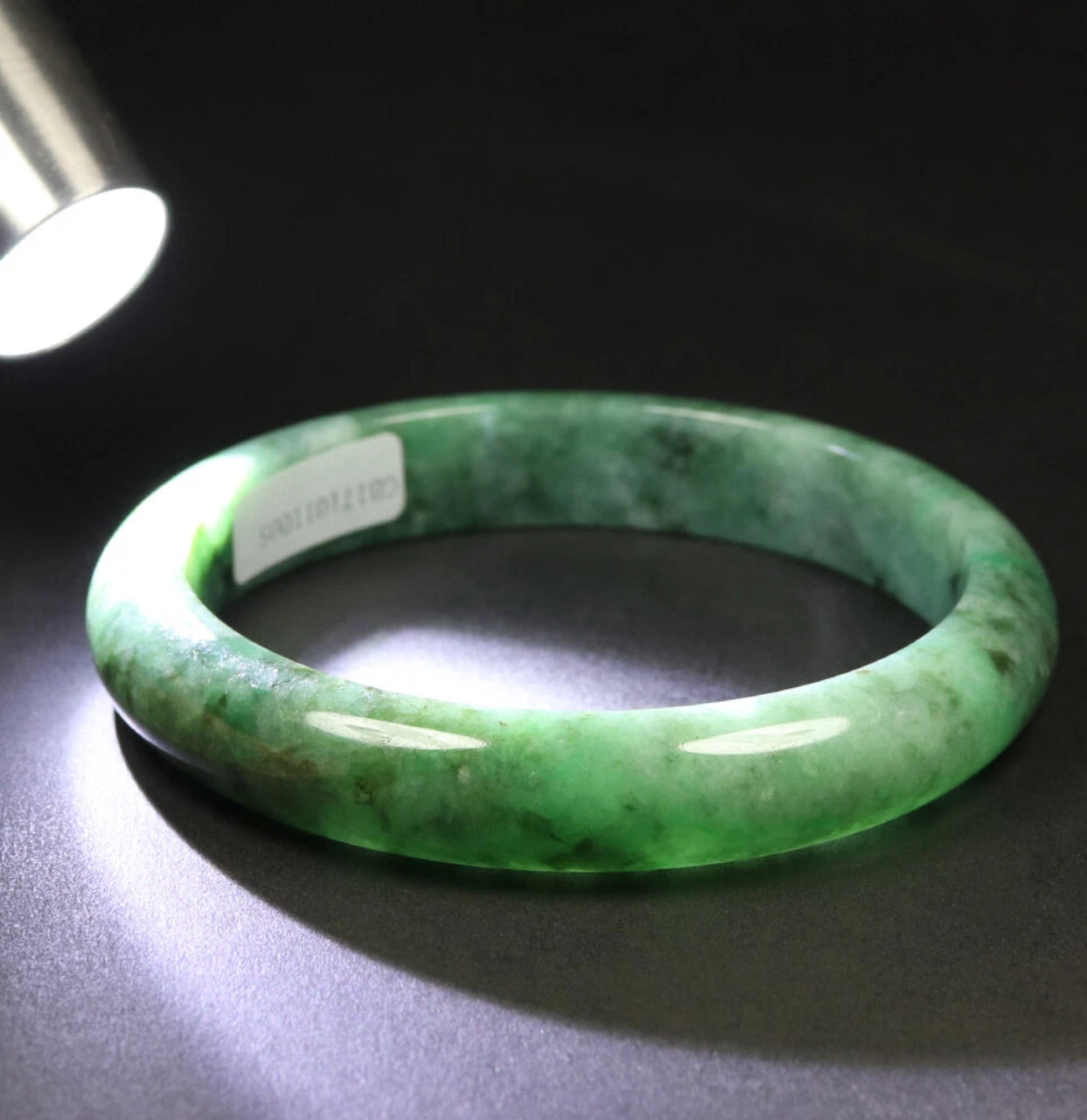VINTAGE Large Certified Jadeite Green Jade Bangle Size 62 MM S063