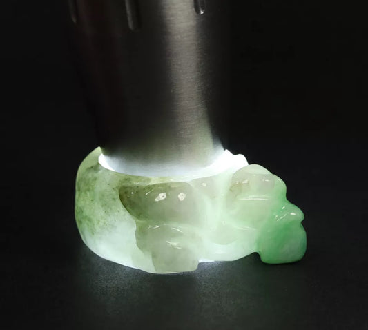 VINTAGE Medium Jadeite Green/White Jade Pixiu Certified Grade A Thumb Ring Y813 Prosperity & Protection! - JazzyJewelbyAmina 