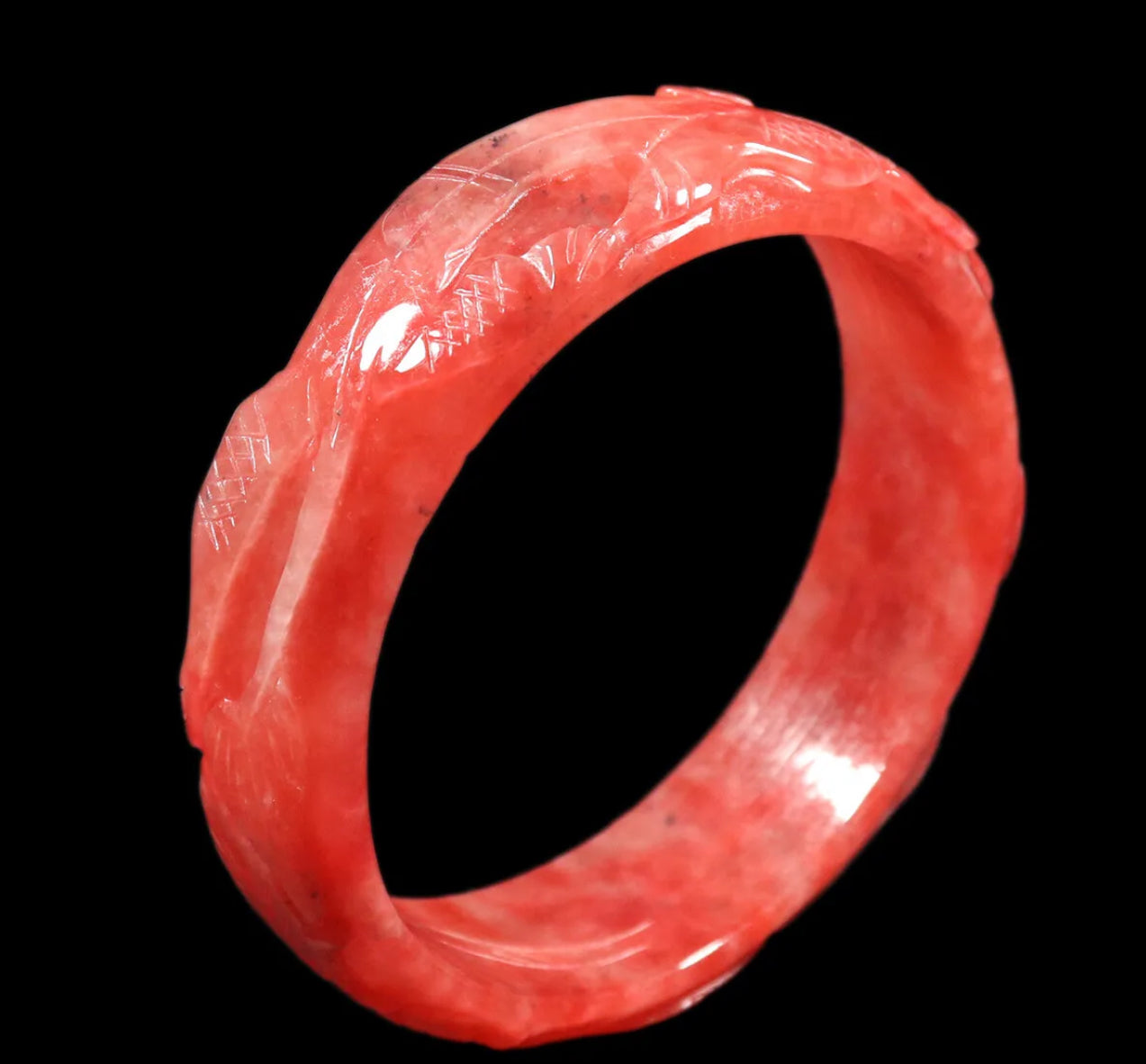 VINTAGE Large Jadeite Red Jade Bangle Handcarved Dragon Size 60mm M375 - JazzyJewelbyAmina 