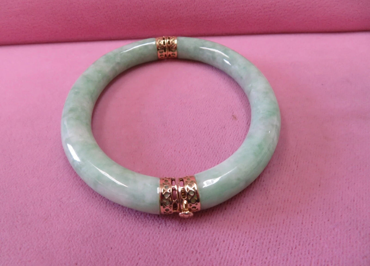 VINTAGE Vtg 14K Yellow Gold Hinge Jade Bangle 7"Fine Jade Piece