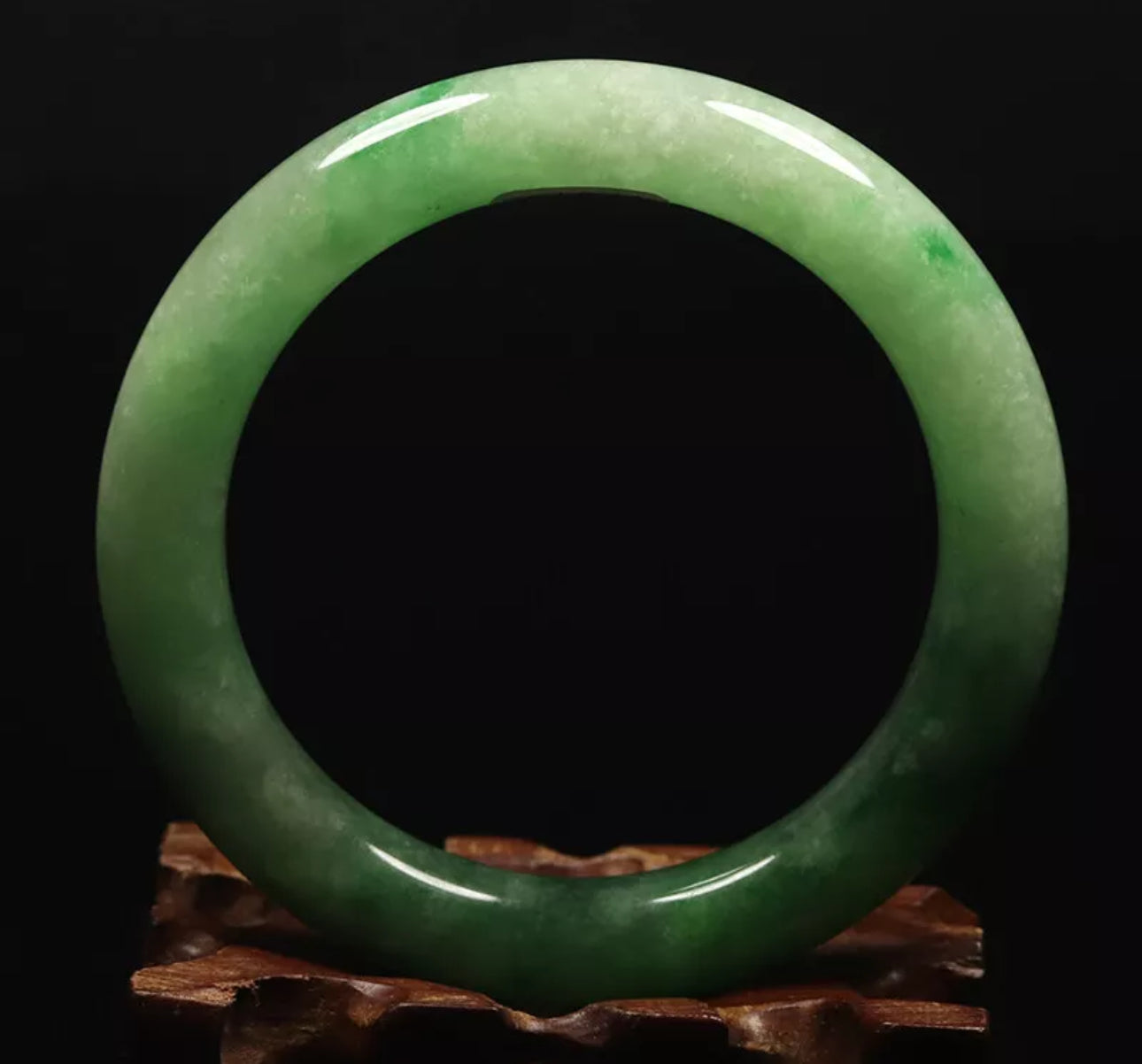 VINTAGE Medium Jadeite Green Jade Bangle Size 59mm D357 - JazzyJewelbyAmina 