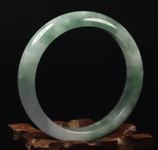 VINTAGE Medium Jadeite Green Jade Bangle Size 59mm M59 Hint of Lavender Jade! - JazzyJewelbyAmina 
