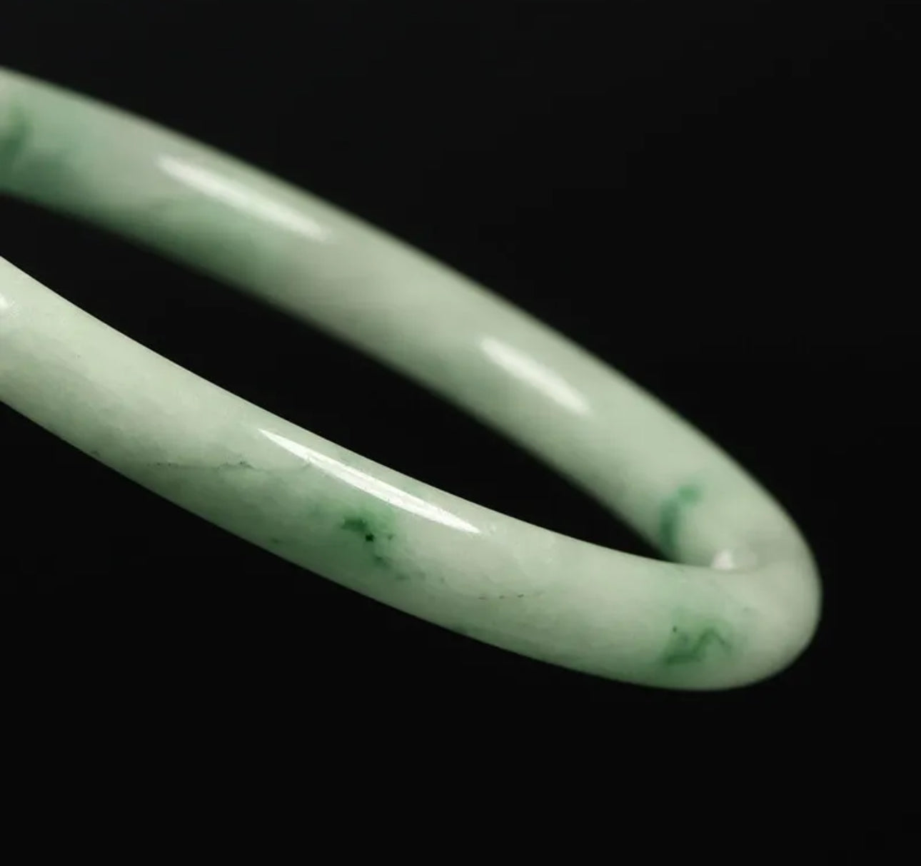VINTAGE Medium Jadeite Green Jade Bangle from Burma - Round Princess Cut Size 59mm M061 - JazzyJewelbyAmina 