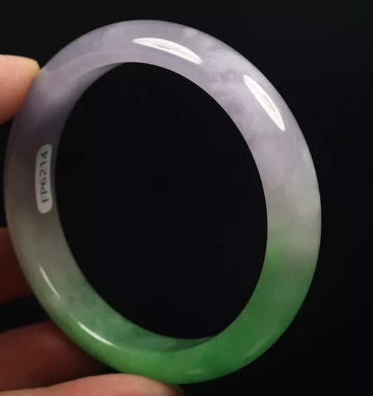 VINTAGE Medium Jadeite Green Jade Bangle Size 58mm D481 - JazzyJewelbyAmina 