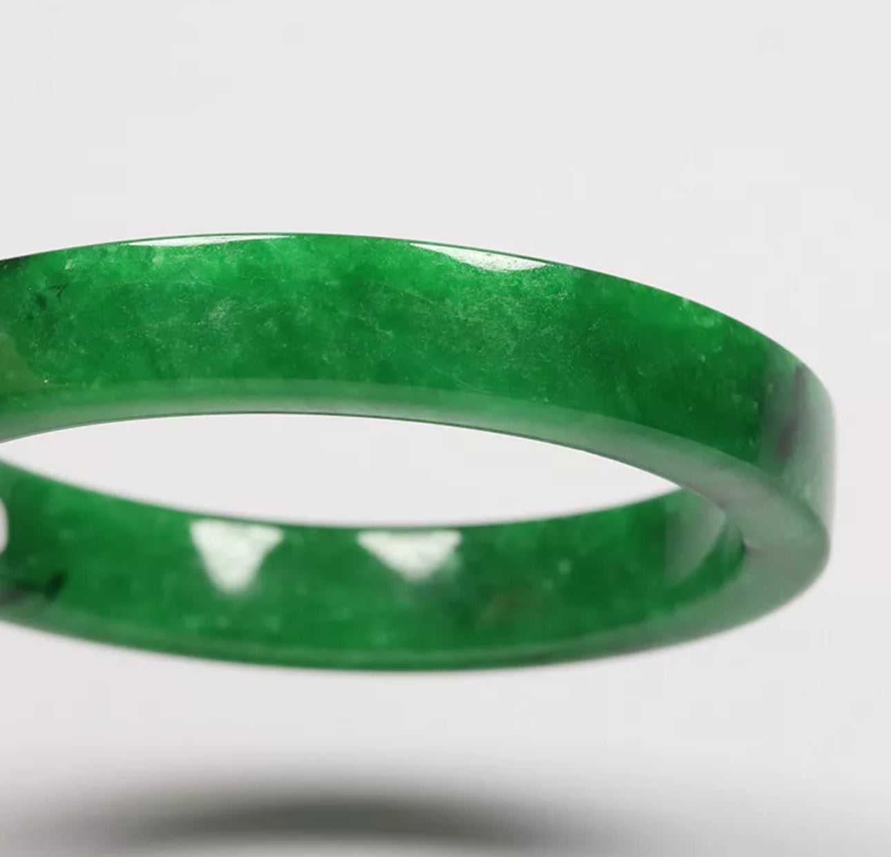 VINTAGE XXL Jadeite Emerald Green Jade A bangle Square Cut Size 67mm N907 - JazzyJewelbyAmina 