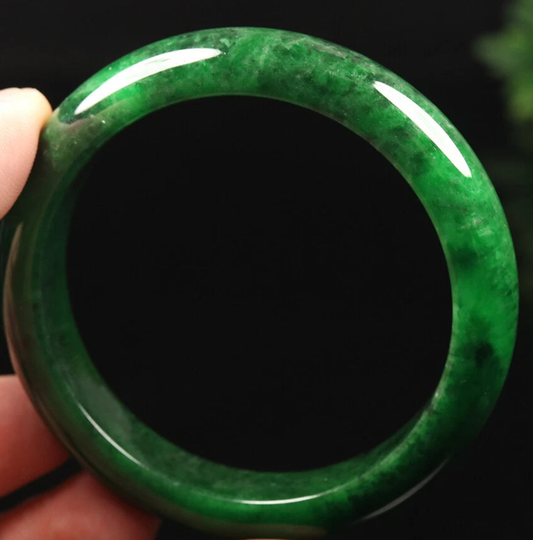 VINTAGE Medium Jadeite Green Jade Bangle Size 58mm Emerald Green Jade Y637
