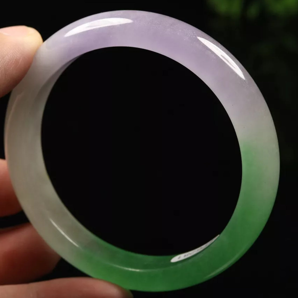VINTAGE Medium Jadeite Green/Lavender Jade Bangle Size 59mm D615 - JazzyJewelbyAmina 
