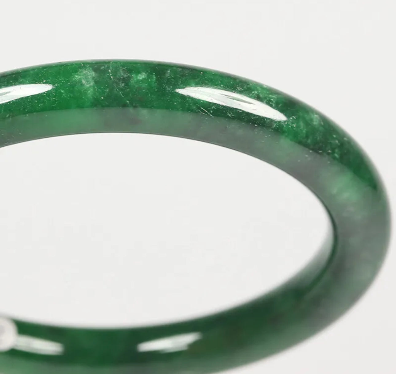 VINTAGE XS Jadeite Green Jade Bangle Size 54mm Round Princess Cut U977 Forest Green! - JazzyJewelbyAmina 