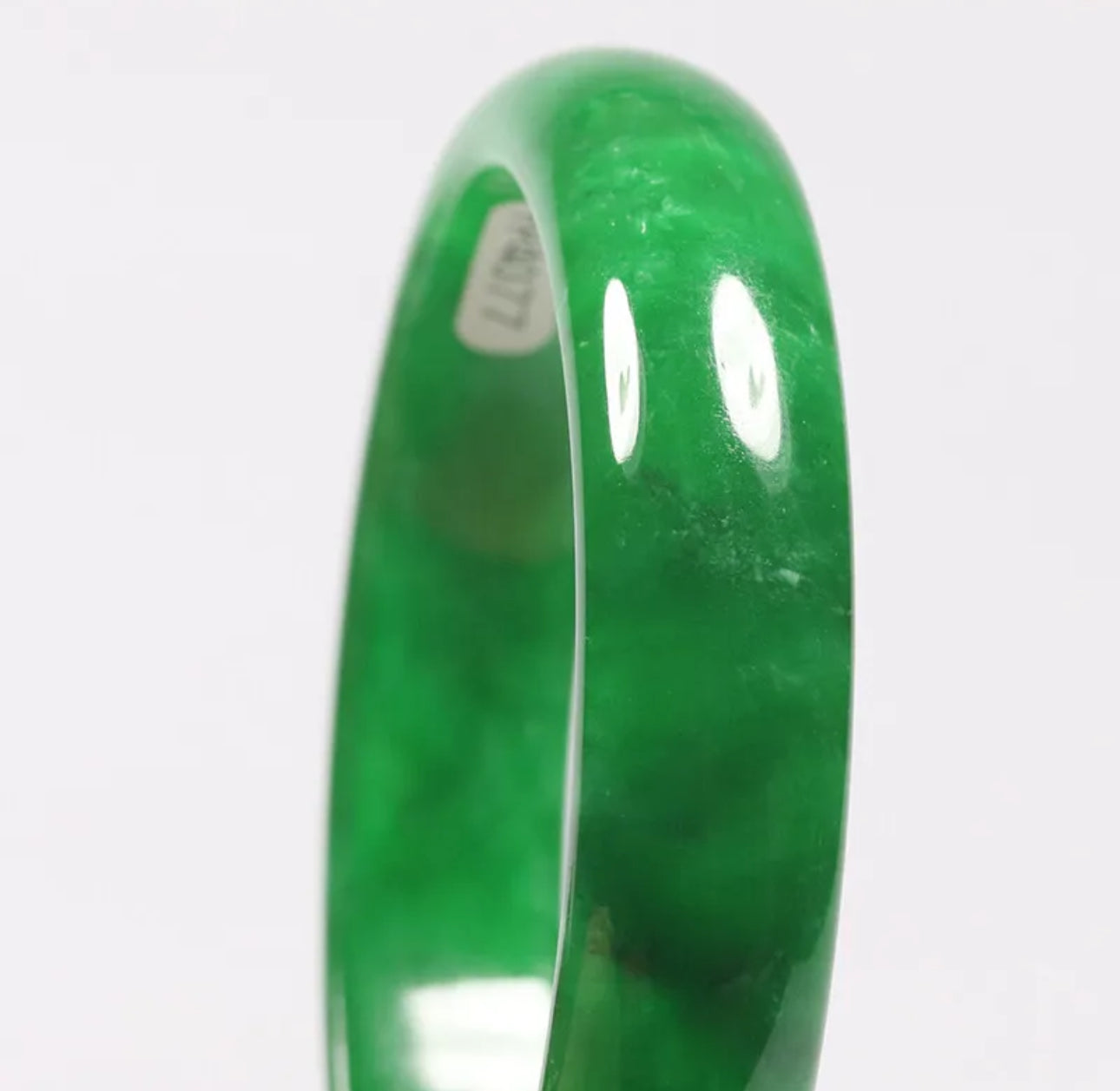 VINTAGE Medium Jadeite Green Jade Bangle Size 58mm A207 Bright Emerald Green! - JazzyJewelbyAmina 