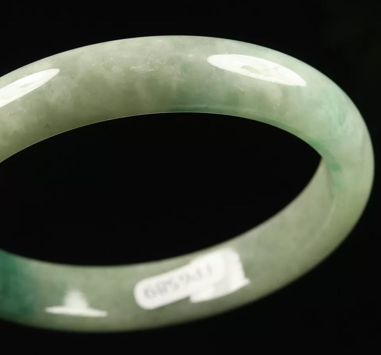 VINTAGE Small Jadeite Green Jade Bangle Size 56mm S231 - JazzyJewelbyAmina 