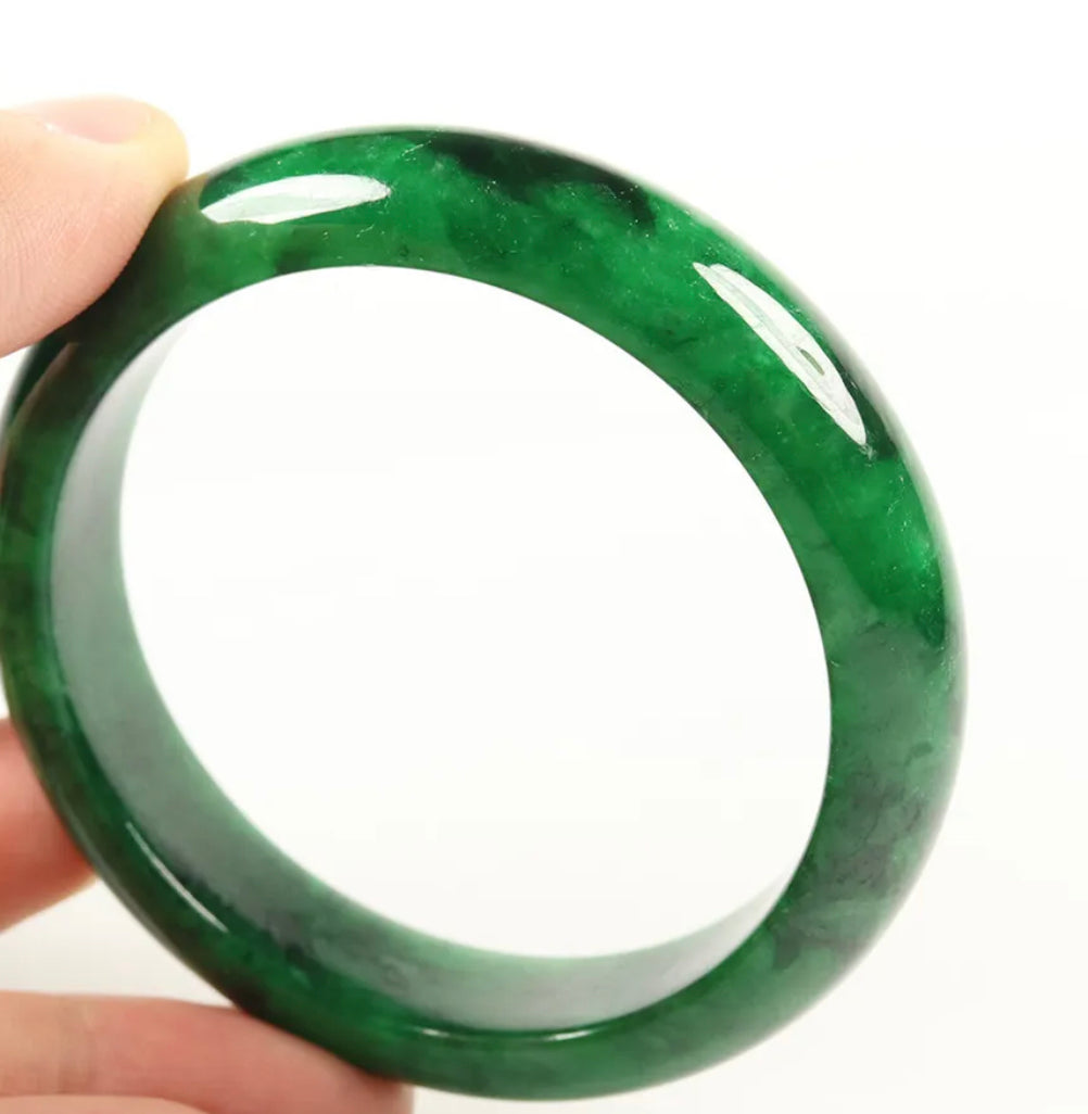 VINTAGE Medium Jadeite Green Jade Bangle Size 58mm F761 - JazzyJewelbyAmina 