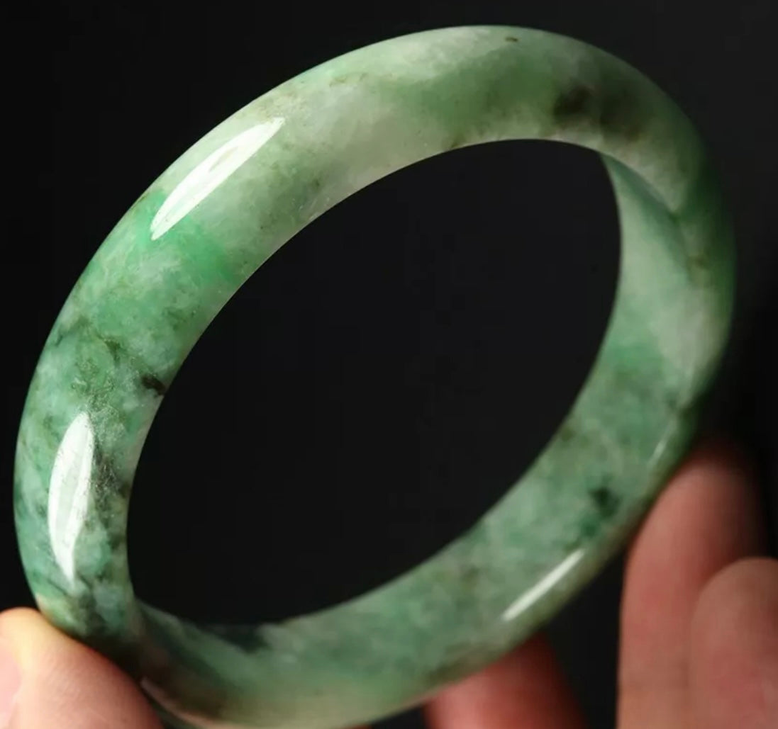 VINTAGE Large Jadeite Green Jade Bangle Certified Size 61.5mm L028 - JazzyJewelbyAmina 