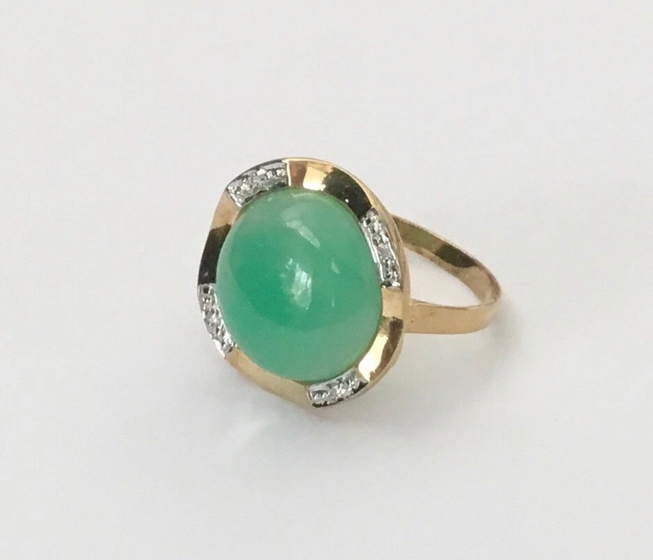 VINTAGE Owned Green Jade Ring w/ Diamonds 14K Solid Gold - stamped