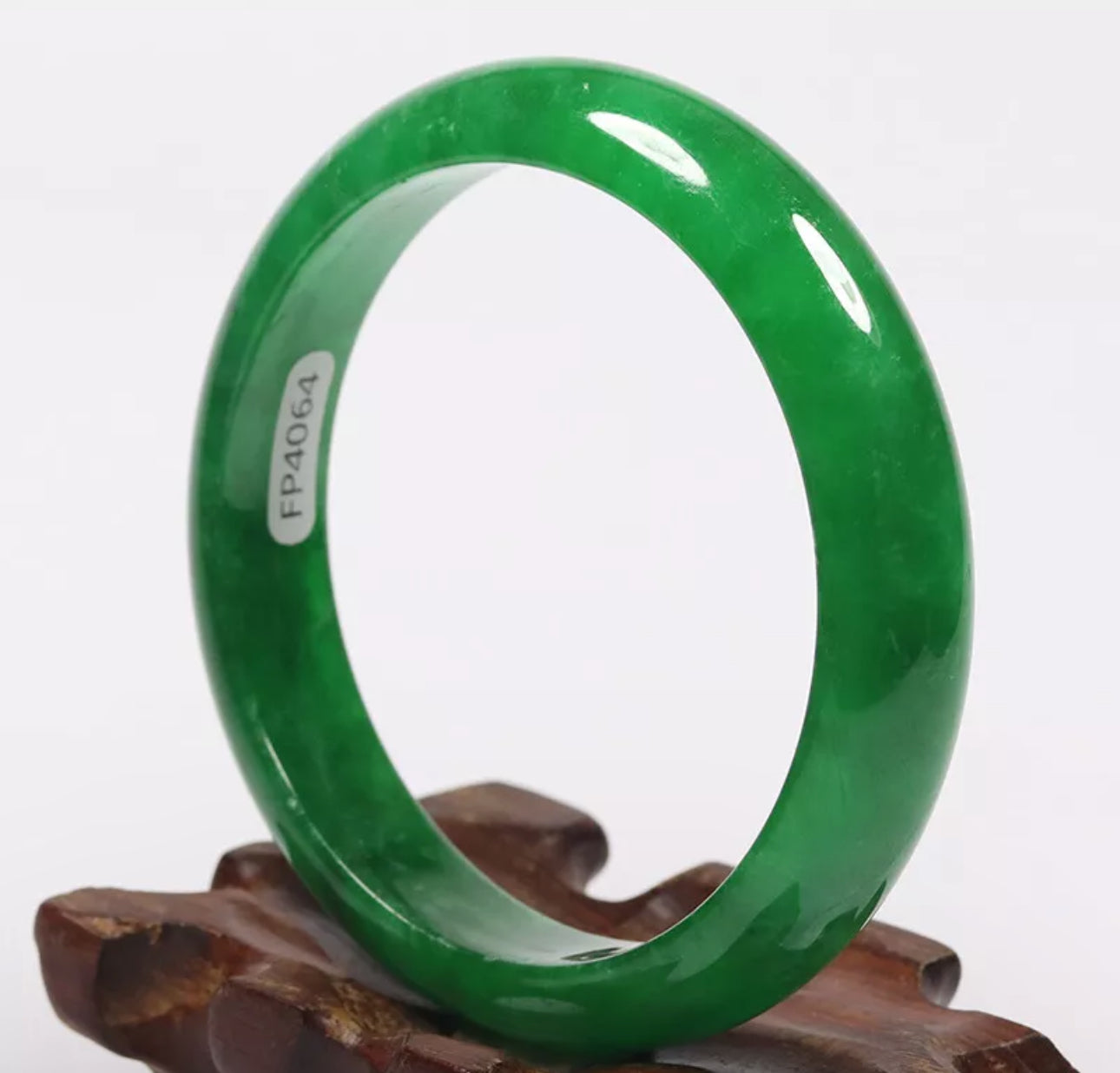 VINTAGE Medium Jadeite Green Jade Bangle Size 58mm A8181 - JazzyJewelbyAmina 