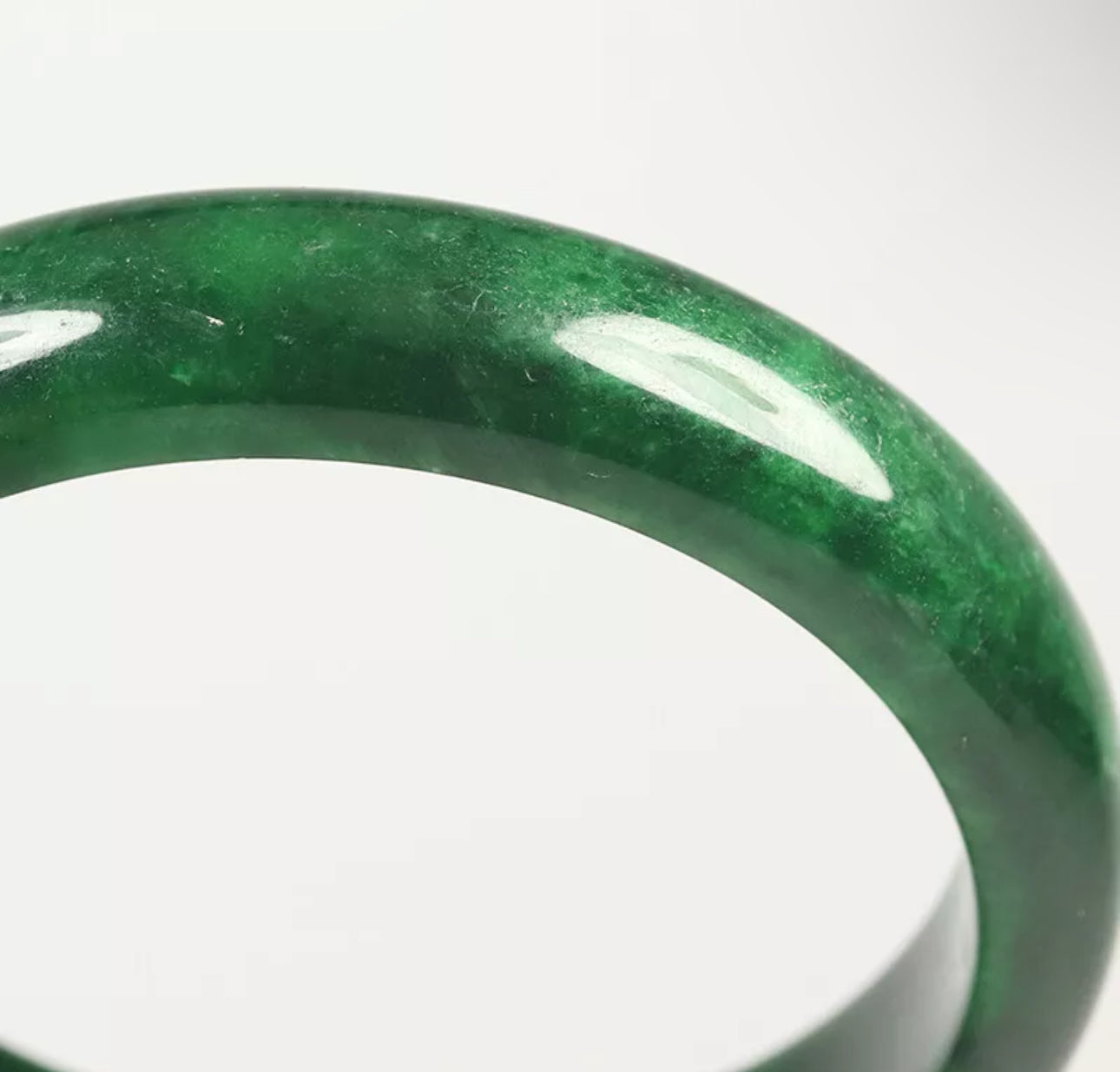 VINTAGE Small Jadeite Dark Green Jade Bangle Size 56mm L799 - JazzyJewelbyAmina 