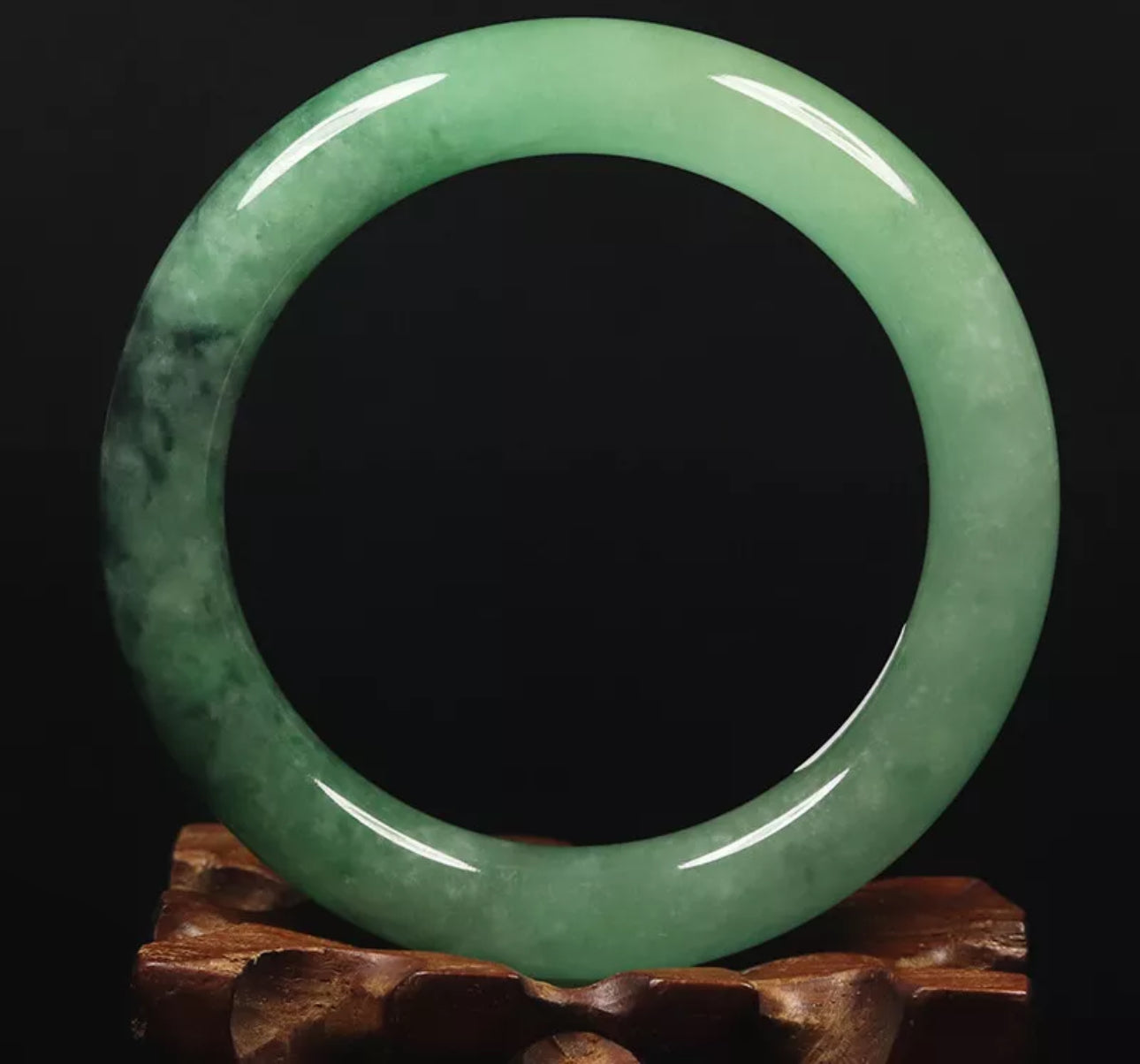 VINTAGE Small Jadeite Green Jade Bangle-Round Princess Chunky Cut Size 56mm M585 - JazzyJewelbyAmina 