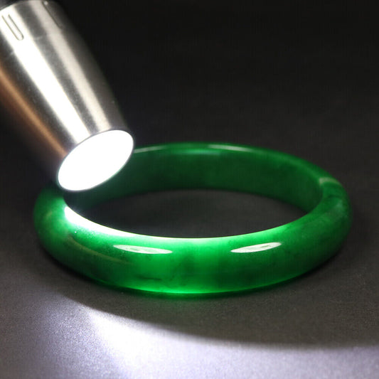 VINTAGE Medium jade Ute Green Jade Bangle Size 58mm M385 - JazzyJewelbyAmina 