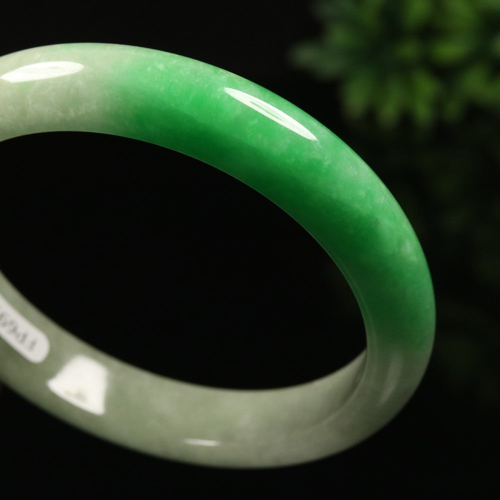 VINTAGE Large Jadeite Green Jade Bangle Size 61mm F925 - JazzyJewelbyAmina 