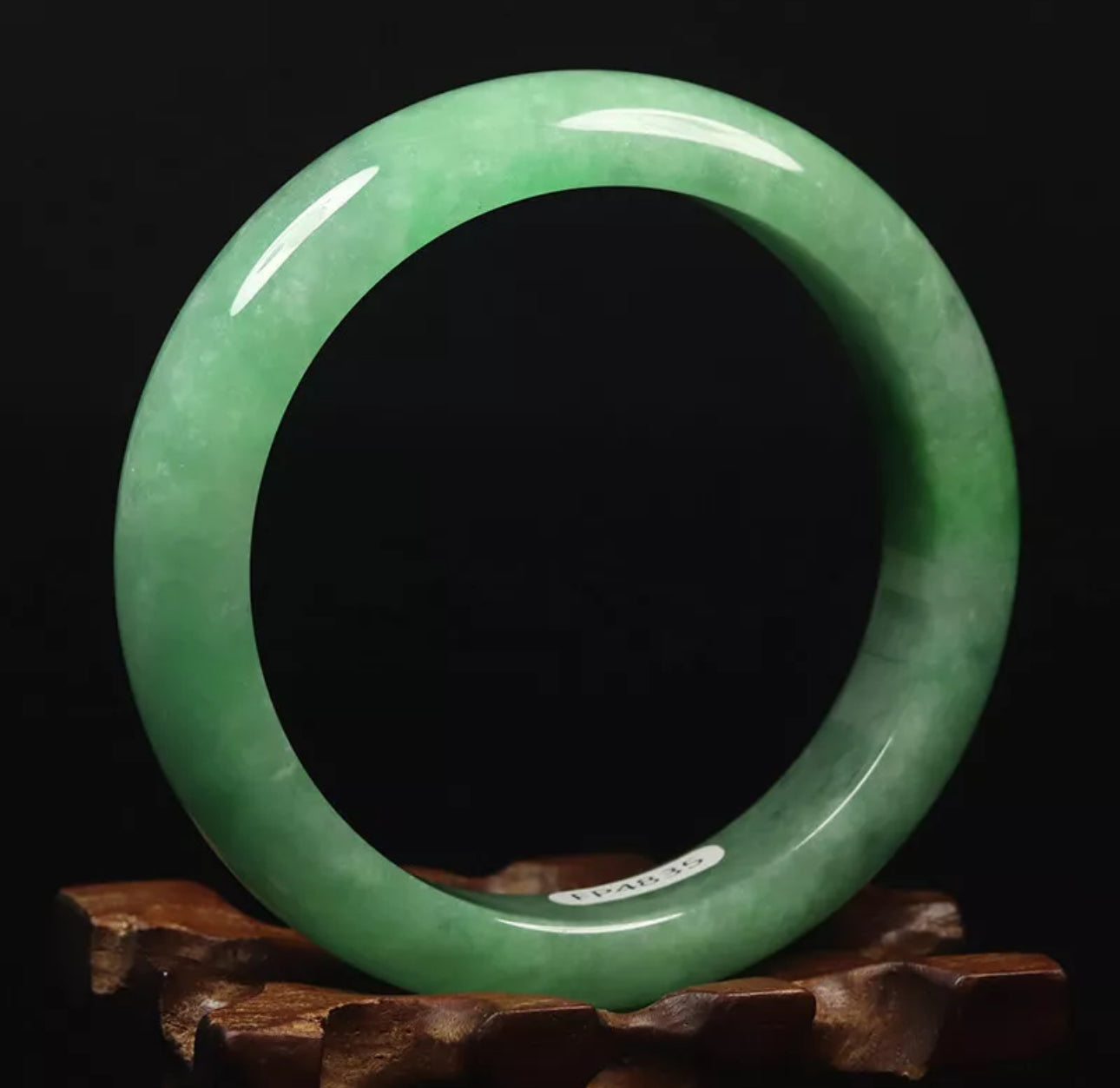 VINTAGE Medium Jadeite Green Jade Bangle Size 58mm Pop Green Jade! N723 - JazzyJewelbyAmina 