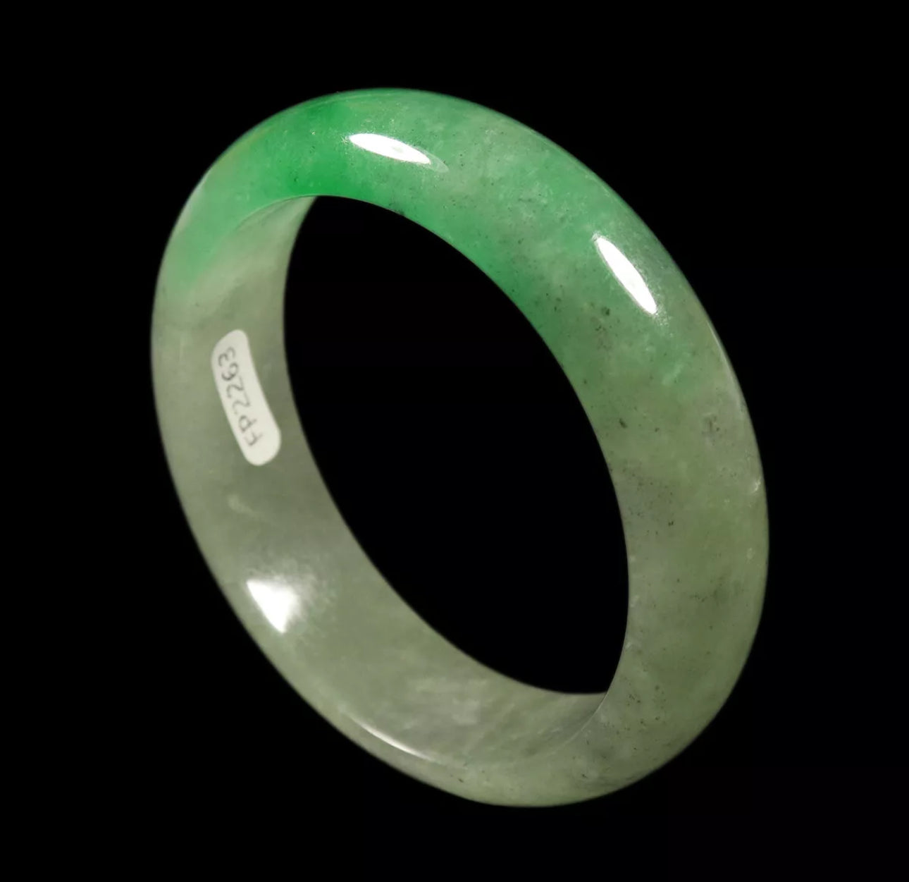 VINTAGE Small Jadeite Green Jade Bangle Size 55mm Ombré Jade O579 - JazzyJewelbyAmina 