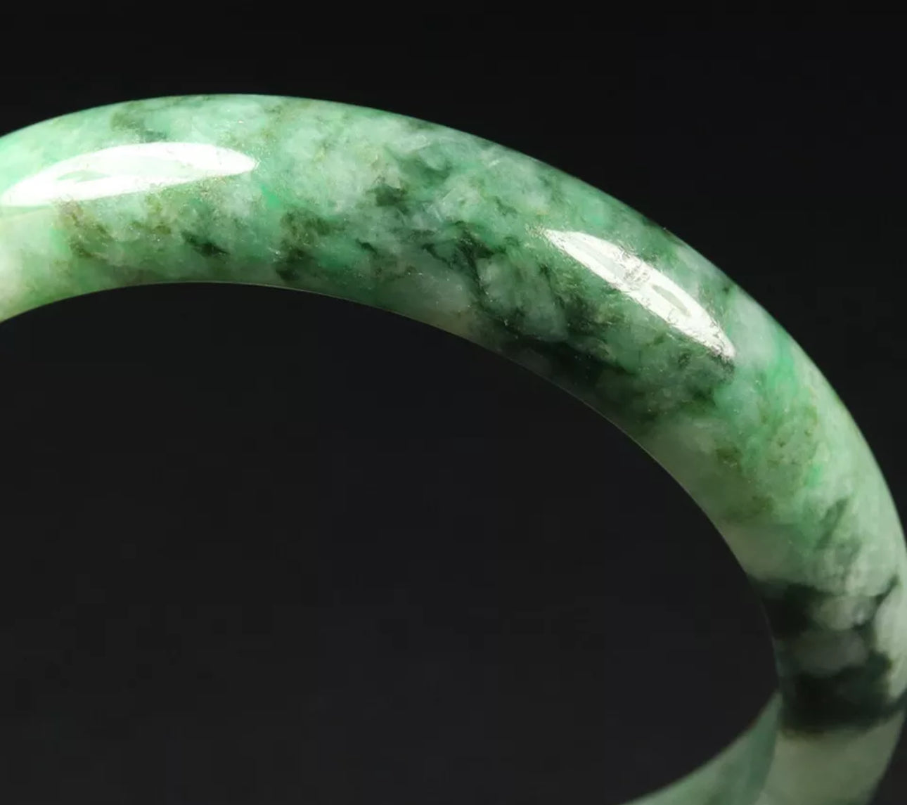 VINTAGE Large Jadeite Green Jade Bangle Certified Size 61.5mm L028 - JazzyJewelbyAmina 