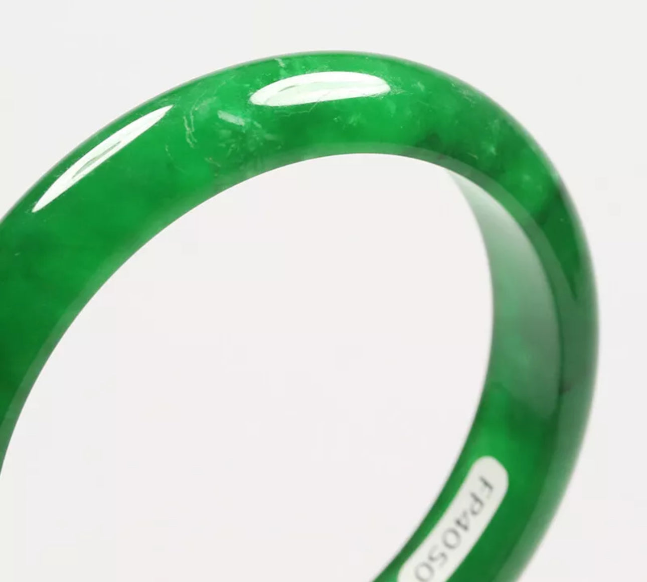 VINTAGE Medium Jadeite Green Jade Bangle Size 58mm O153 - JazzyJewelbyAmina 