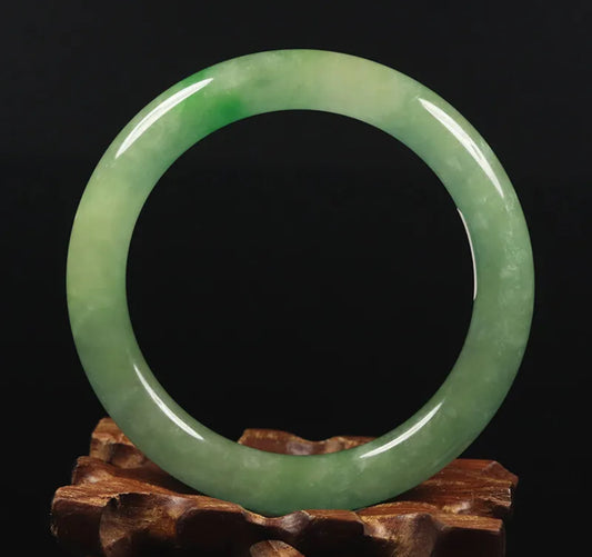 VINTAGE Small Jadeite Green Jade Bangle Size 55mm Round Princess Chunky Cut A455 - JazzyJewelbyAmina 