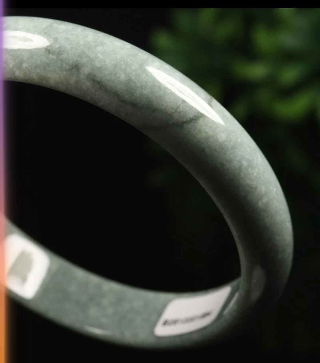 VINTAGE Large Certified Jadeite Green Jade Bangle Size 62mm N221