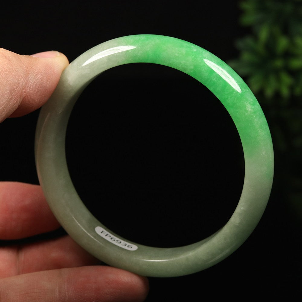 VINTAGE Large Jadeite Green Jade Bangle Size 61mm F925 - JazzyJewelbyAmina 