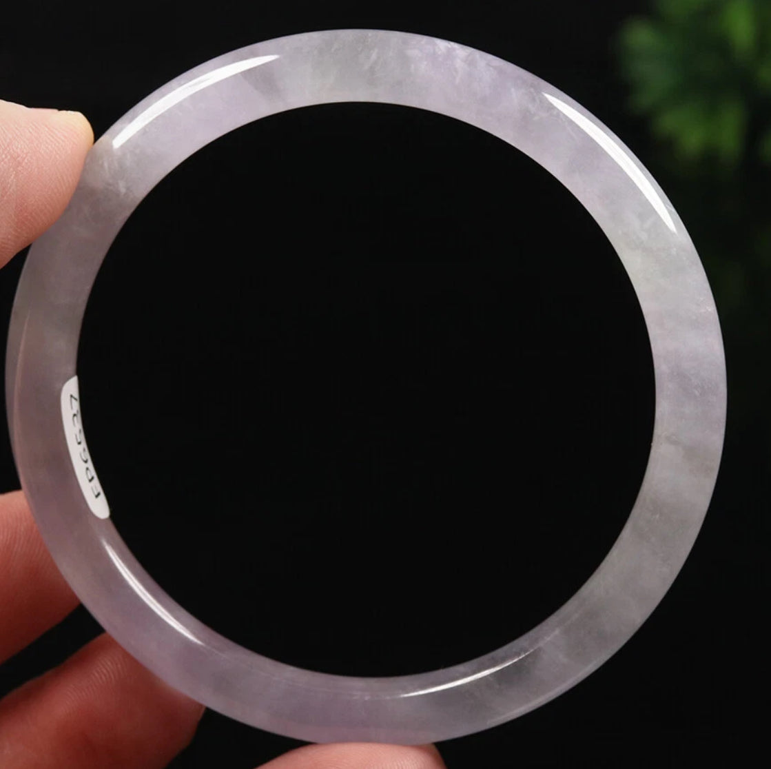 VINTAGE Medium Jadeite Lavender Jade Bangle Size 58MM Round Princess Thin Cut S127 - JazzyJewelbyAmina 