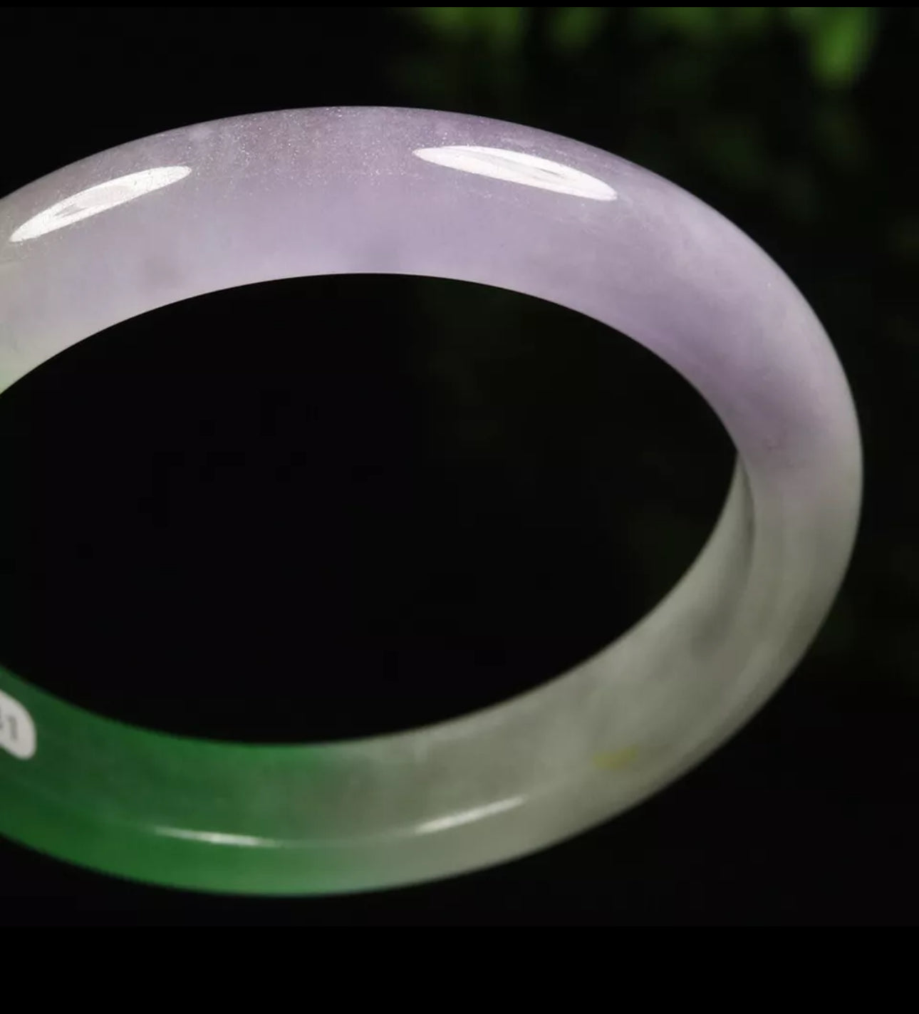 VINTAGE Medium Jadeite Green/Lavender Jade Bangle Size 59mm D615 - JazzyJewelbyAmina 