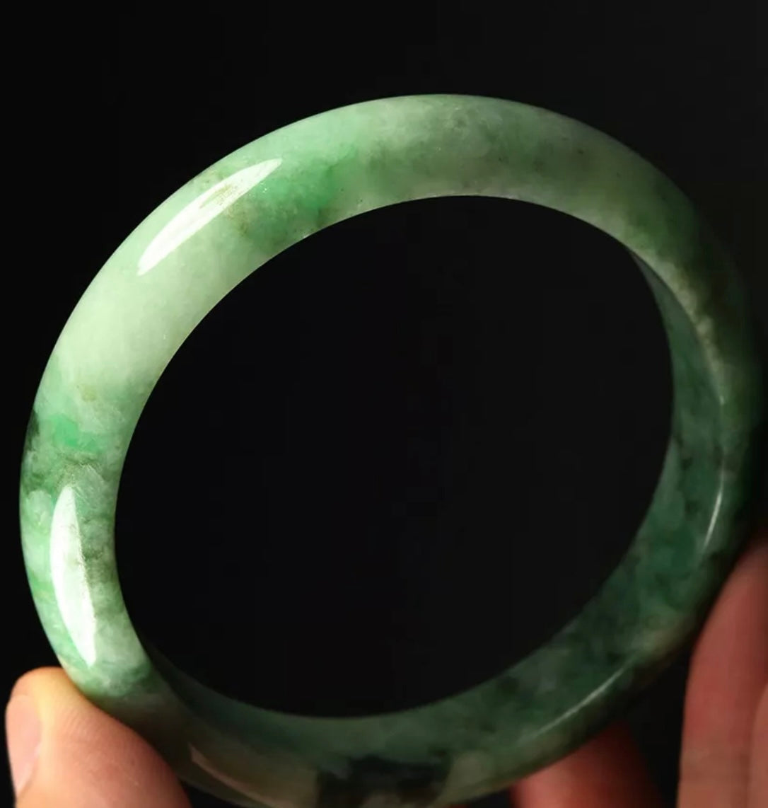 VINTAGE Large Jadeite Green Jade Bangle Certified Size 61.5mm L028 - JazzyJewelbyAmina 