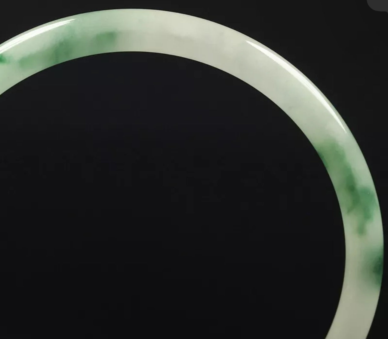 VINTAGE Medium Jadeite Green/White Jade Bangle Round Princess Thin Cut Size 58mm A151 - JazzyJewelbyAmina 
