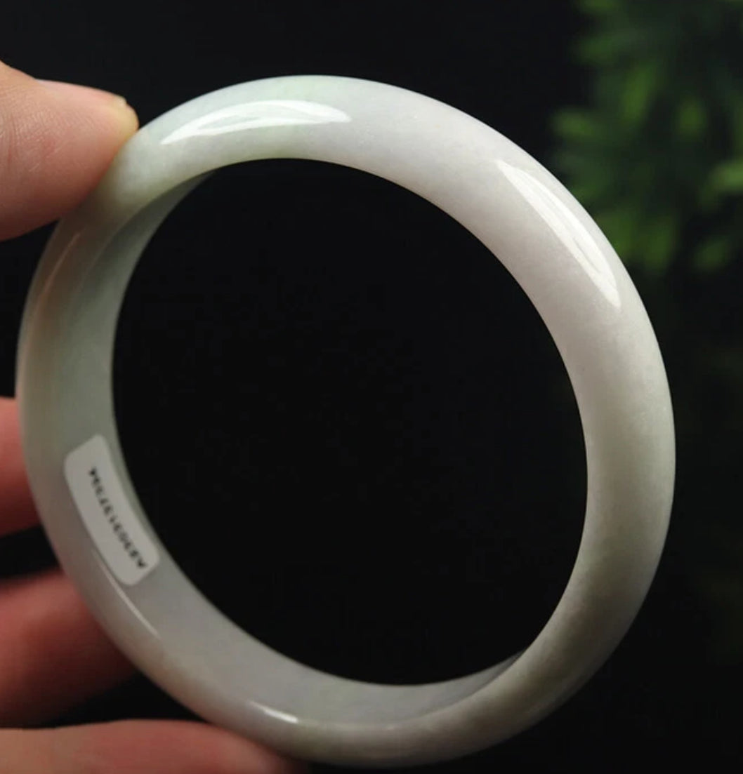 VINTAGE Certified Large Jadeite Lavender Green Jade Bangle Size 60 mm N841 - JazzyJewelbyAmina 