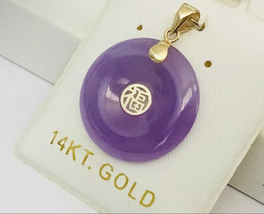 VINTAGE 14K Yellow Gold Lavender/Purple Jade Round Pi Disc Pendant - JazzyJewelbyAmina 