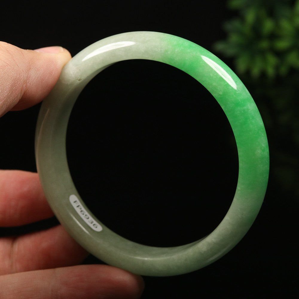 VINTAGE Large Jadeite Green Jade Bangle Size 61mm F925 - JazzyJewelbyAmina 