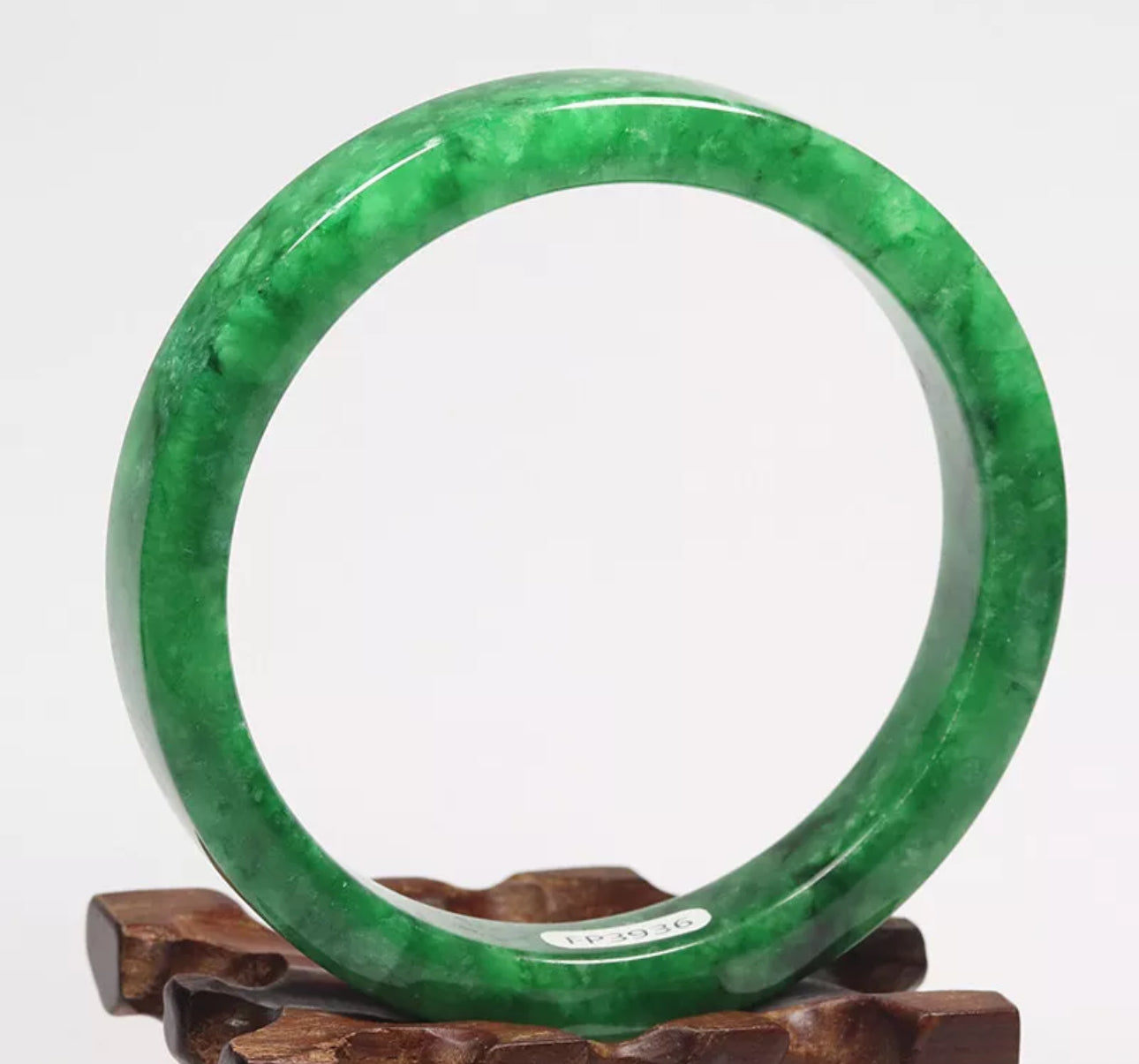 VINTAGE XXL Jadeite Green Jade Bangle Size 67mm   Chunky Square Cut A925 - JazzyJewelbyAmina 