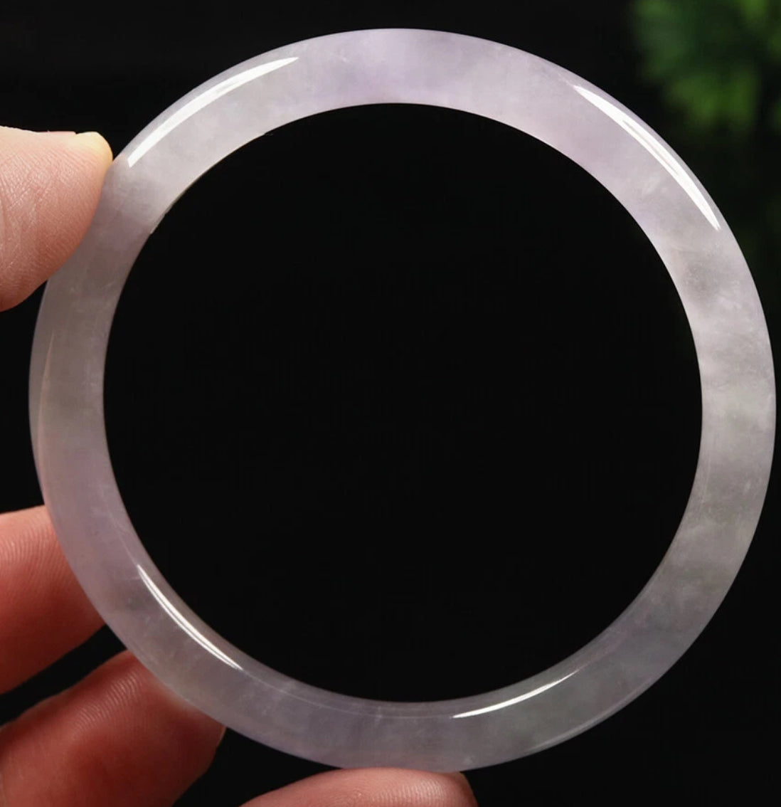 VINTAGE Medium Jadeite Lavender Jade Bangle Size 58MM Round Princess Thin Cut S127 - JazzyJewelbyAmina 