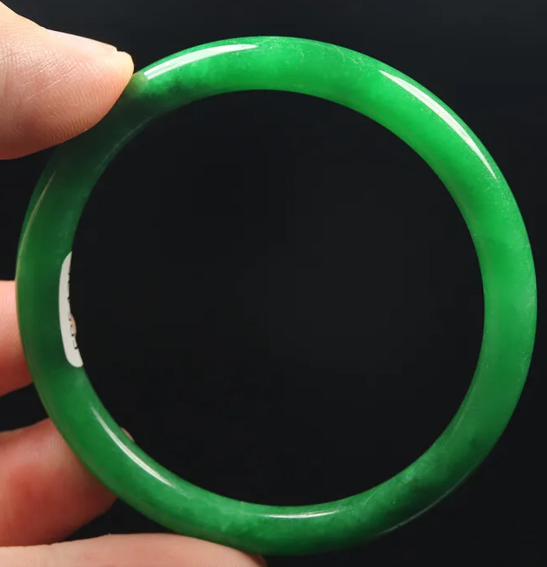 VINTAGE XS Jadeite Green Jade Bangle Round Princess Thin Cut Size 54mm A923 - JazzyJewelbyAmina 