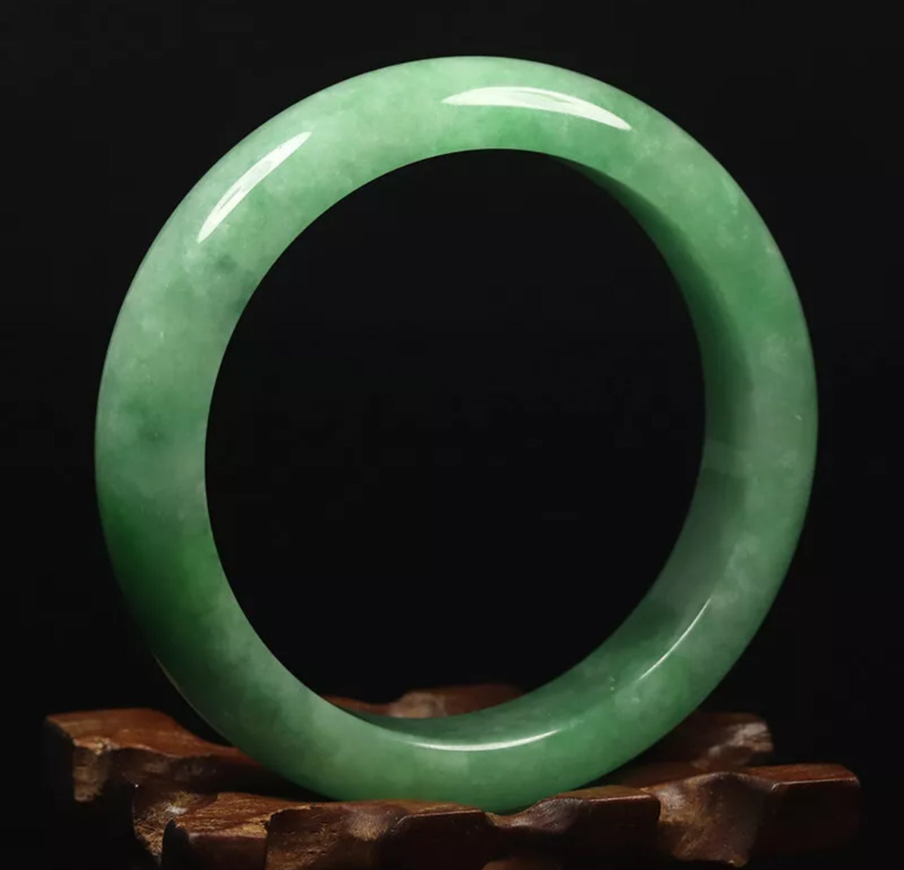 VINTAGE Medium Jadeite Green Jade Bangle Size 58mm Pop Green Jade! N723 - JazzyJewelbyAmina 