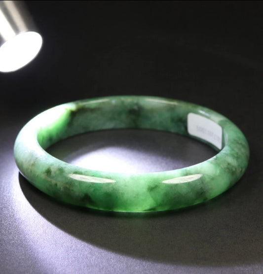 VINTAGE Large Certified Jadeite Green Jade Bangle Size 62 MM S063