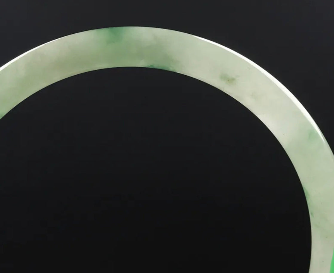 VINTAGE Medium Jadeite Green Jade Bangle Round Princess Cut Size 59mm F183 - JazzyJewelbyAmina 
