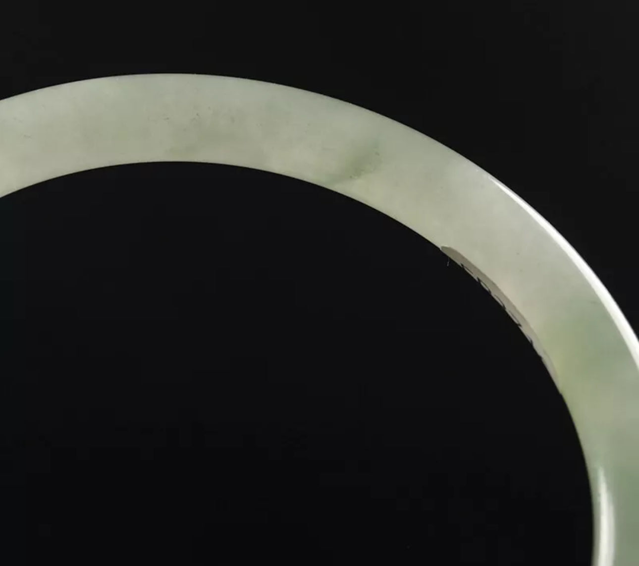 VINTAGE Medium Jadeite Green Jade Bangle Size 59mm Round Princess Thin Cut O485 - JazzyJewelbyAmina 