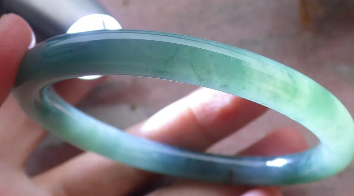 VINTAGE Medium Jadeite Green Jade Bangle Certified Size 58.5mm Round Princess Cut S796 - JazzyJewelbyAmina 