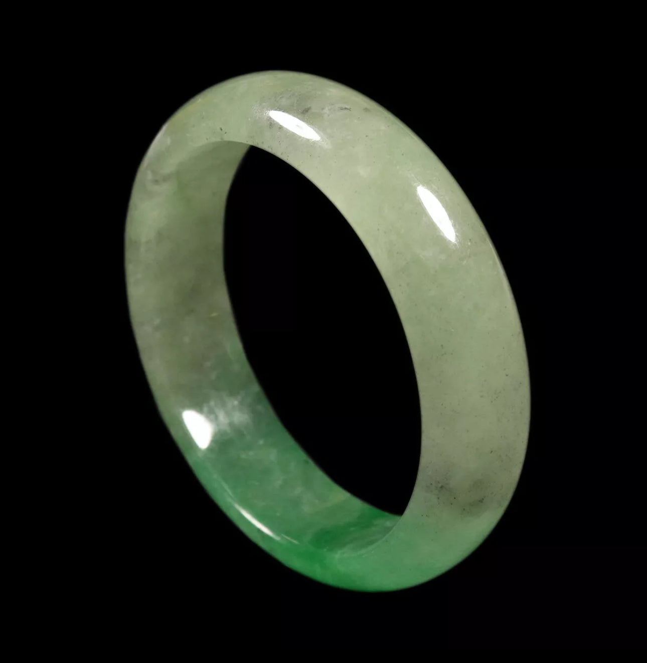 VINTAGE Small Jadeite Green Jade Bangle Size 55mm Ombré Jade O579 - JazzyJewelbyAmina 