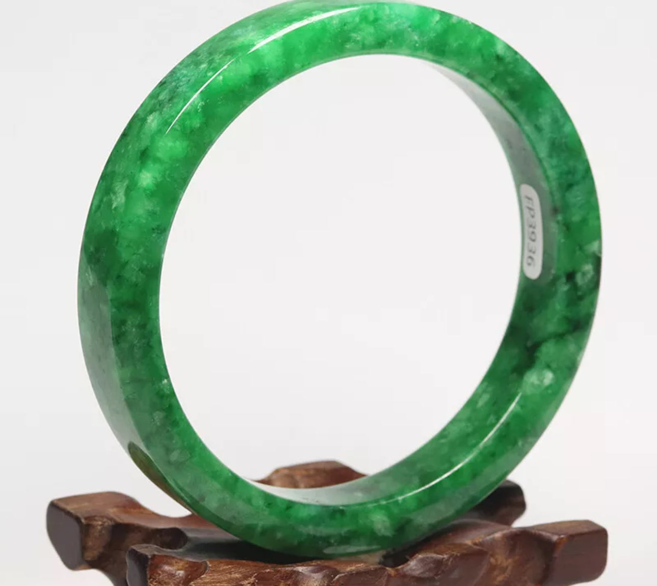 VINTAGE XXL Jadeite Green Jade Bangle Size 67mm   Chunky Square Cut A925 - JazzyJewelbyAmina 