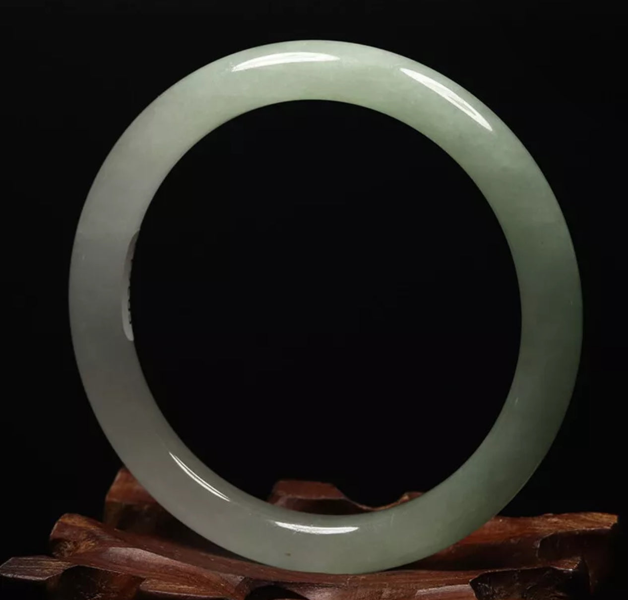 VINTAGE Small Jadeite Green Jade Bangle Size 56mm Round Princess Cut O279 - JazzyJewelbyAmina 